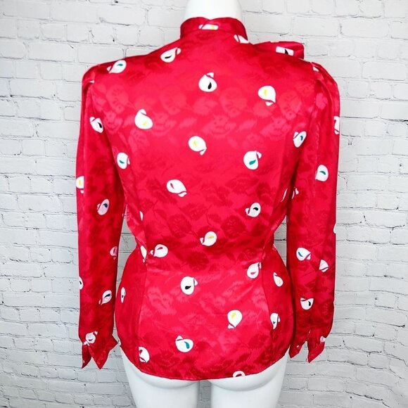 VINTAGE ANNE KLEIN SILKY RED PRINT SECRETARY BLOUSE TOP W/ BOW - 12 - Picture 5 of 5